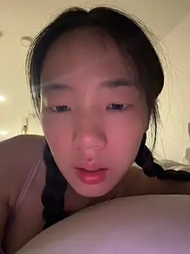 TinyBabe 现场XXX聊天