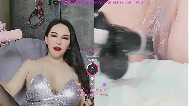 ladyfengyeS010's Live XXX Chat