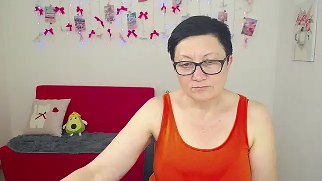 Chatroom XXX en direct de EmilyL0ve