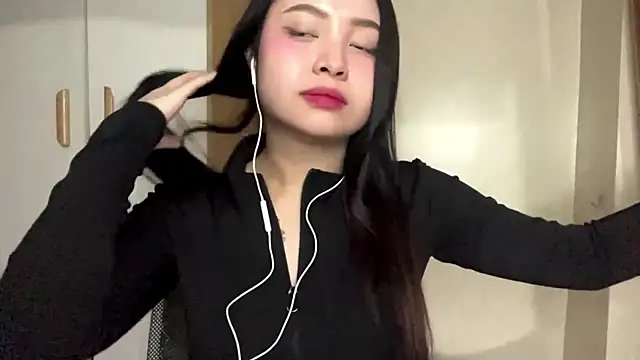 LorindaBeser 即時 XXX 聊天