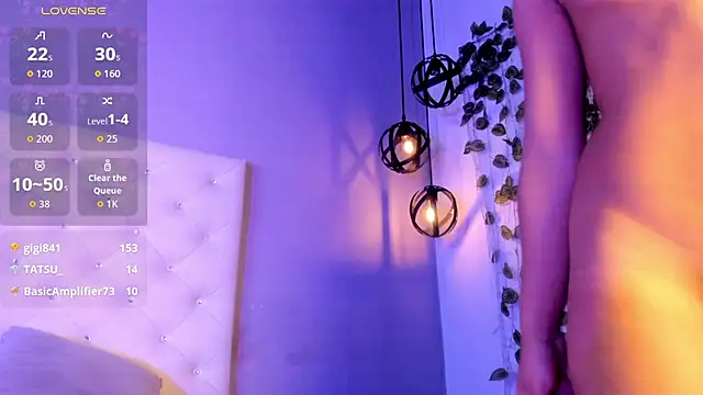 دردشة Nicollee_Heart الجنسية المباشرة