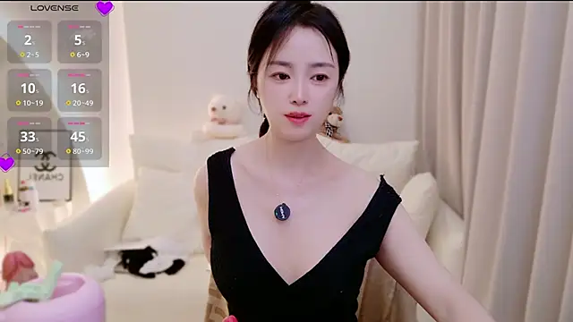 Xiaotaimei_666 网络视讯表演