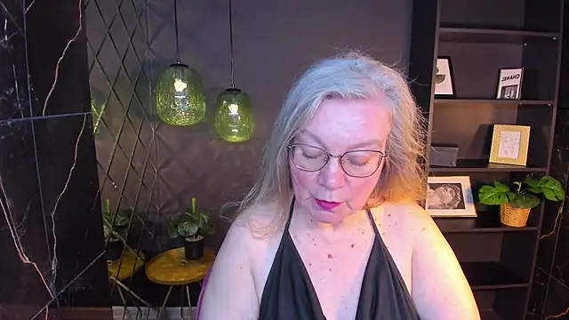 NataliMellow Live XXX-chat