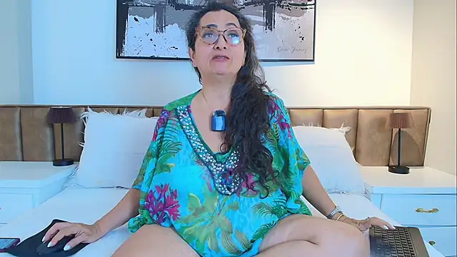 AlessandraLeroy's Live XXX Chat