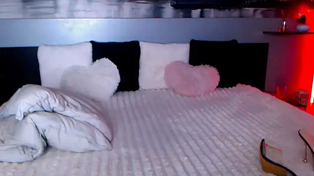 AnneAme live XXX chat