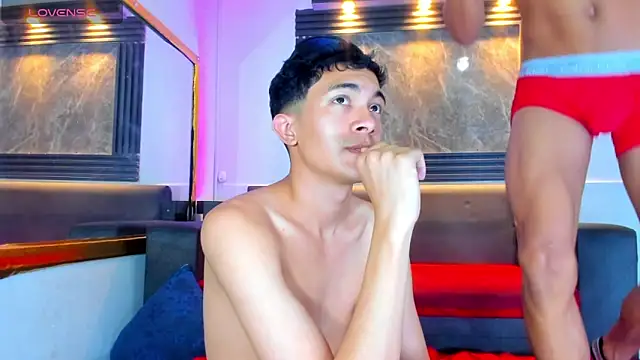 Yeff_26 Live XXX-chat