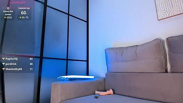 Chat +18 de tokyodriftbae ao vivo