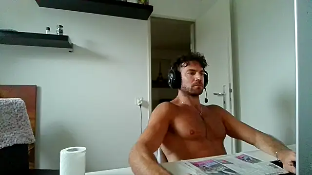 alpha-hunk Webcam-Show