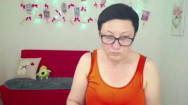 EmilyL0ve Live XXX-chat