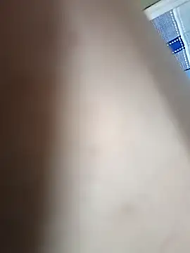 huzi518 即時 XXX 聊天