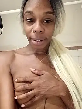 Chat +18 de Jasmine_FullsShine ao vivo