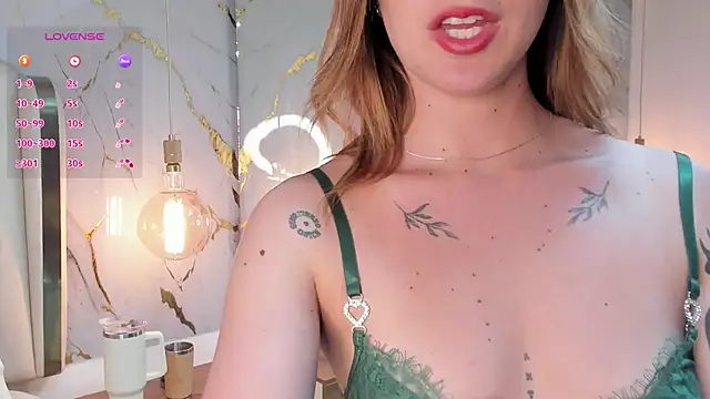 Hannah_Lane élő XXX-chatje