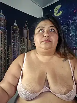 curvy_diva_'s Live XXX Chat