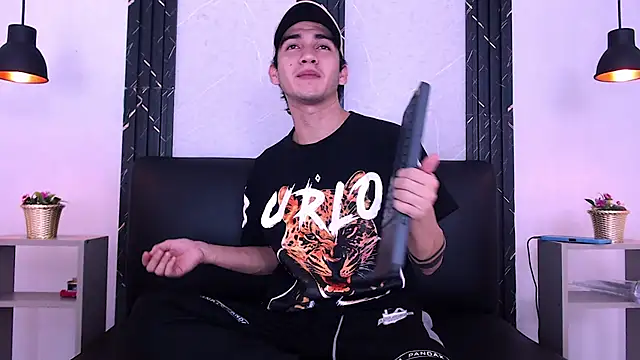 Feiccer_Castquer's Webcam Show