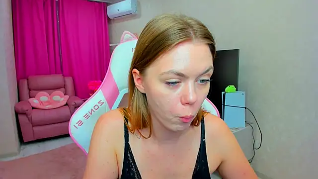 Chat XXX en directo de Strawberrye