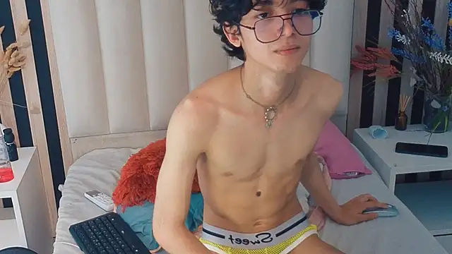 Twink_Sebas7's Live XXX Chat