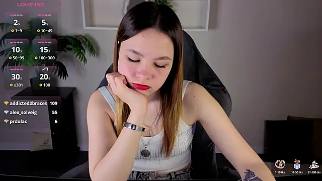 Lori_Bllossom's Live XXX Chat
