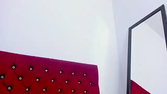 Chat XXX en directo de Katty_West