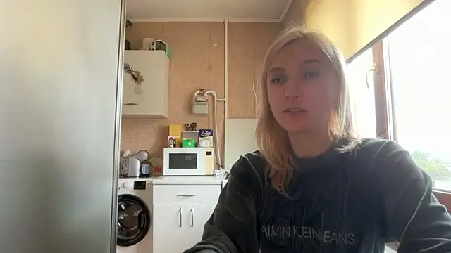 AngelJeni Chat XXX in diretta