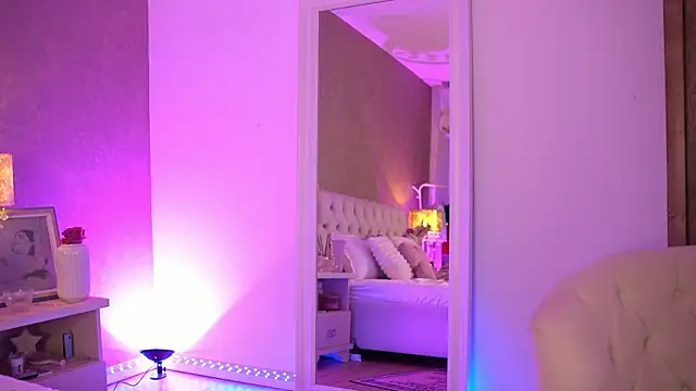 OhhAisha Live XXX-chat