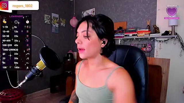 Chat +18 de isaa_dl ao vivo