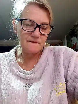 irinamaux 라이브 XXX 채팅