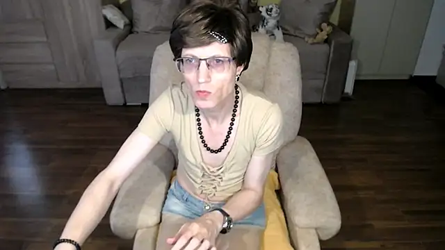 Chat XXX ao vivo de clementine