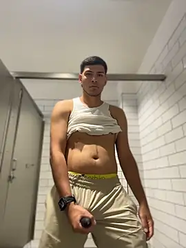 StrokingDaddy4 现场XXX聊天