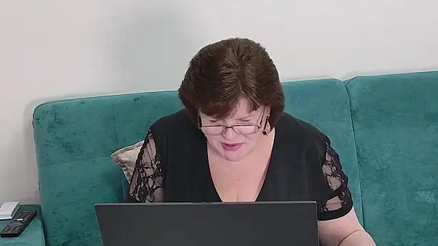 Chat +18 de Sandra_Sunrise ao vivo