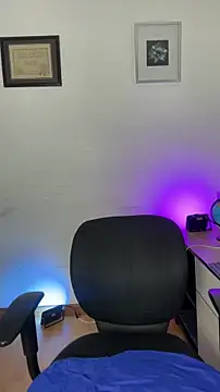 Alexander_Connor 现场XXX聊天