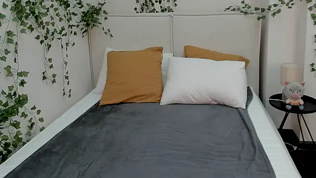 BlondeSambucaのライブXXXチャット