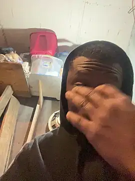 Bigdickbobby91 Show in webcam