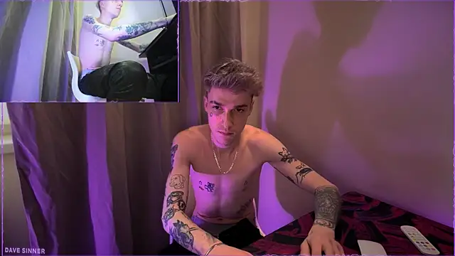 davesinner Adlı Modelin Canlı XXX Sohbeti