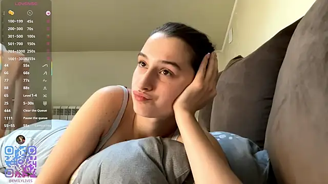 DarlineBrustera Adlı Modelin Canlı XXX Sohbeti