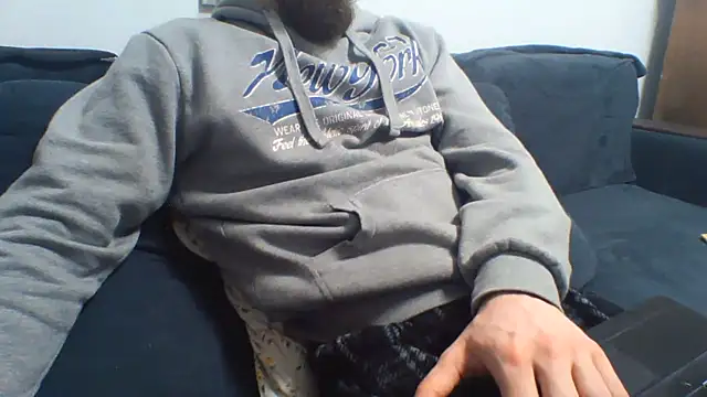 Show modela KaelNox na web-kameri