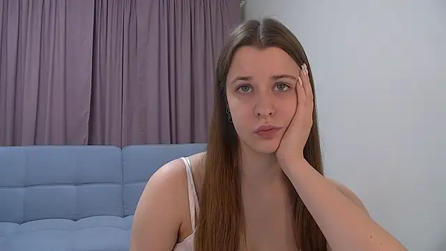 Chat +18 de AgataAisit ao vivo