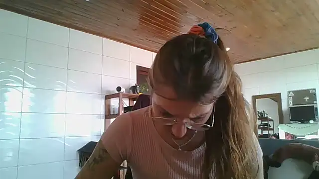 Онлайн чат XXX SweetyBabyDemon