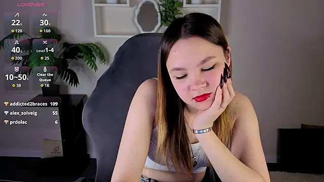 Lori_Bllossom's Live XXX Chat
