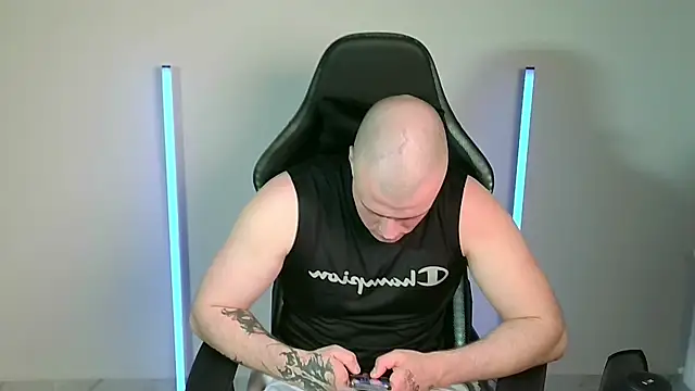 Bigbaald: вебкам-шоу