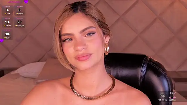 KyomiVelvet Adlı Modelin Canlı XXX Sohbeti