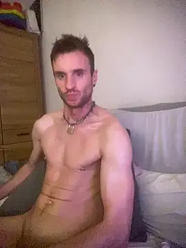 XXX chat uživo modela pervobooy