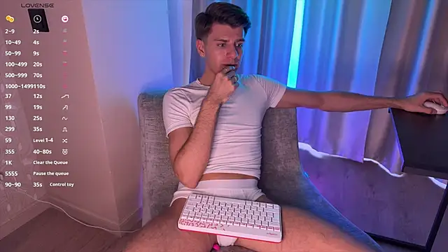 Chat XXX en directo de Walt_Enjoy