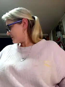 irinamaux's Live XXX Chat