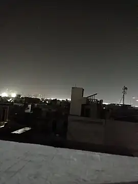 Chat +18 de Rocky-badboy_cum4me ao vivo