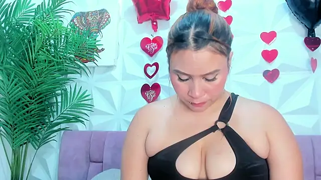 Chat XXX ao vivo de Melody_Megann