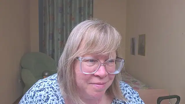 Emma_Eclipsee's Live XXX Chat