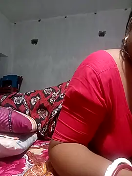 Sexy-Aliya Chat XXX in diretta