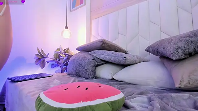 Chat XXX Live io_chie_