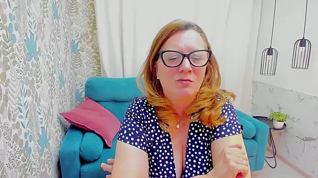 Chatroom XXX en direct de LeaPure
