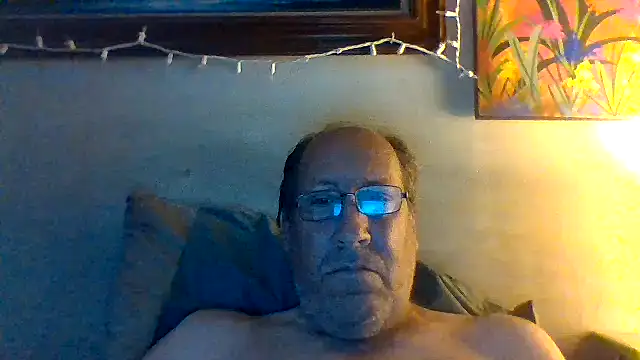 hornyrich69 Show Webcam